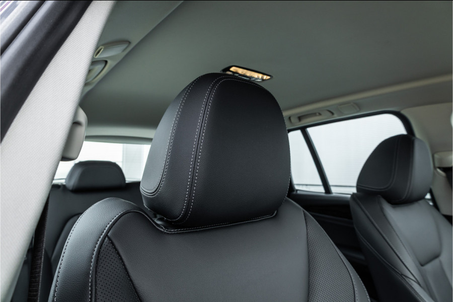 BMW X3 xDrive30e Business Edition Plus Trekhaak / Camera / Carplay / LED /