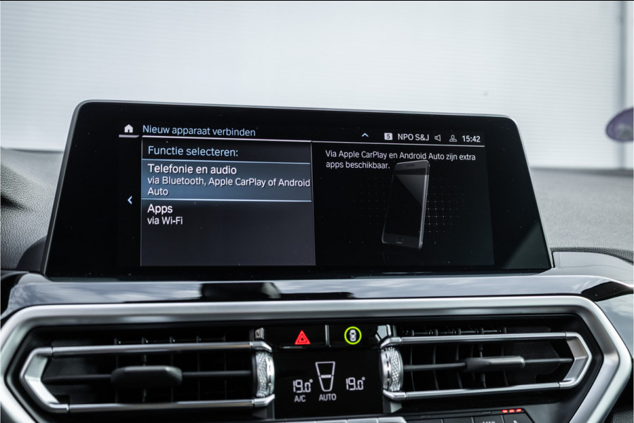 BMW X3 xDrive30e Business Edition Plus Trekhaak / Camera / Carplay / LED /