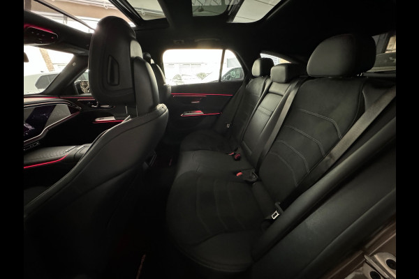 Mercedes-Benz E-Klasse 200 AMG Pano|Memory|3e Scherm|BTW|Trekhaak