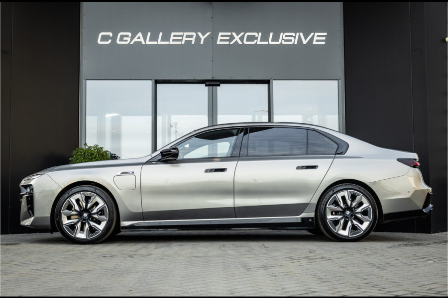 BMW 7 Serie M760e xDrive - M Sport | Bowers & Wilkins | SkyLounge | Oxidgrau