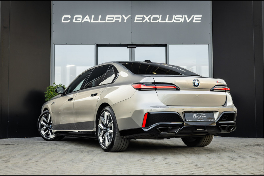 BMW 7 Serie M760e xDrive - M Sport | Bowers & Wilkins | SkyLounge | Oxidgrau