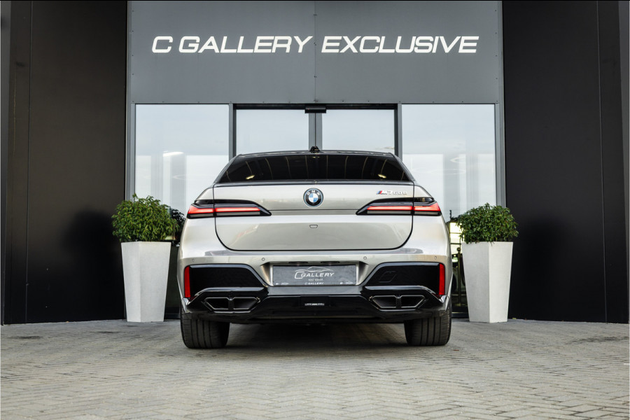BMW 7 Serie M760e xDrive - M Sport | Bowers & Wilkins | SkyLounge | Oxidgrau