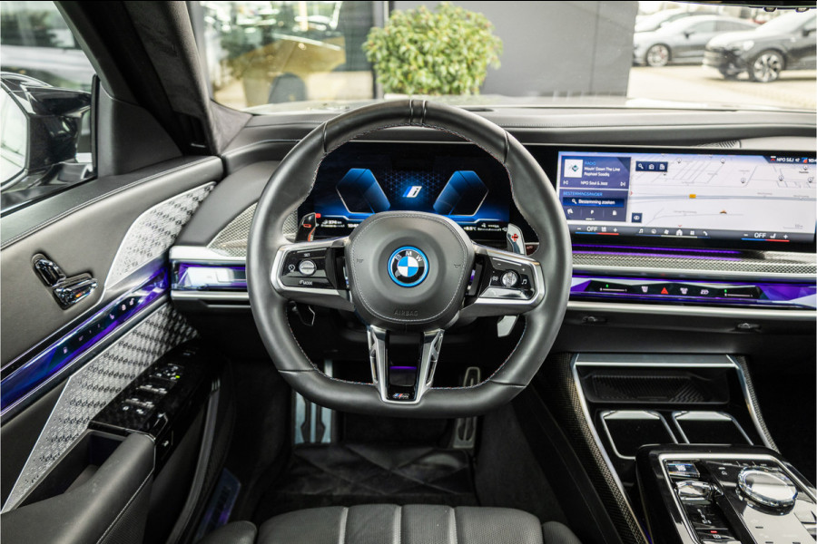 BMW 7 Serie M760e xDrive - M Sport | Bowers & Wilkins | SkyLounge | Oxidgrau