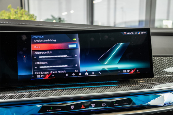 BMW 7 Serie M760e xDrive - M Sport | Bowers & Wilkins | SkyLounge | Oxidgrau