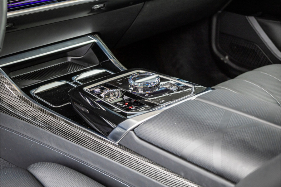 BMW 7 Serie M760e xDrive - M Sport | Bowers & Wilkins | SkyLounge | Oxidgrau