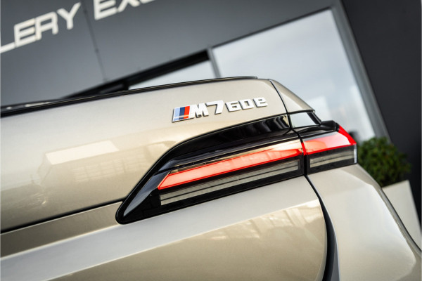 BMW 7 Serie M760e xDrive - M Sport | Bowers & Wilkins | SkyLounge | Oxidgrau