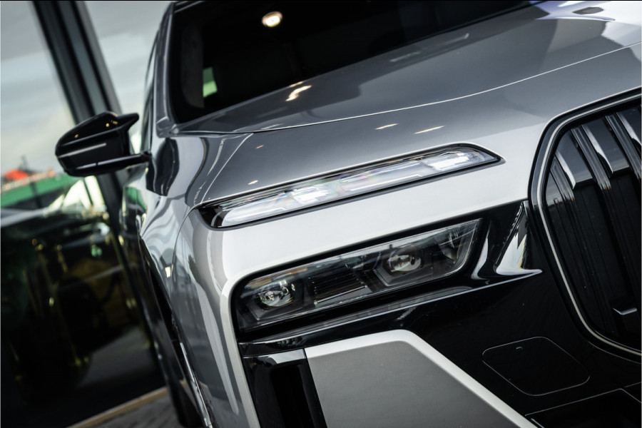 BMW 7 Serie M760e xDrive - M Sport | Bowers & Wilkins | SkyLounge | Oxidgrau