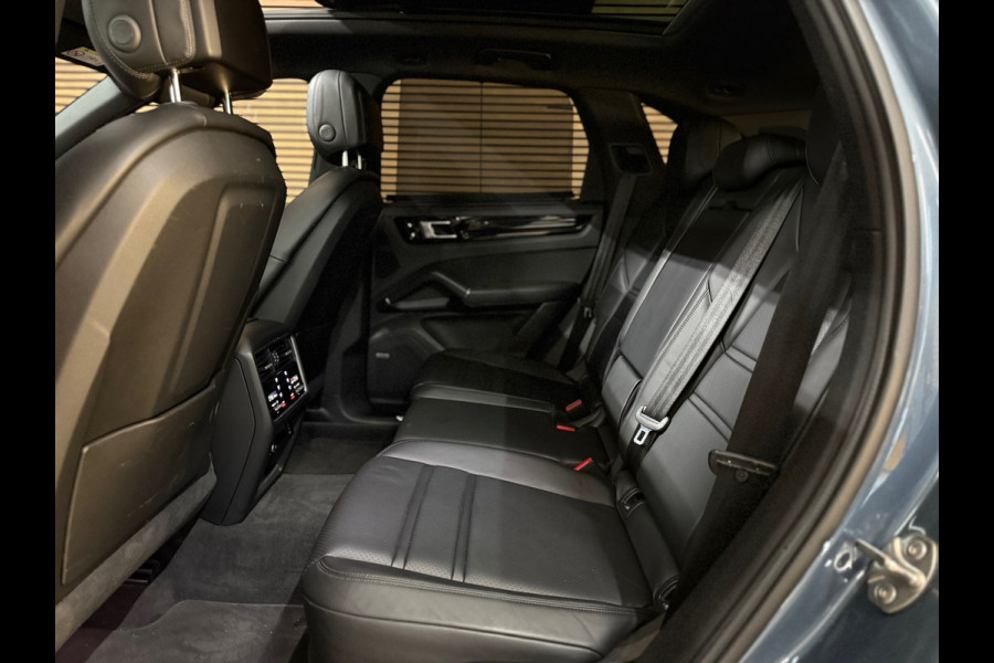 Porsche Cayenne 3.0 E-Hybrid | Full Option | Vierwielbesturing | PANO | PDLS+ | BOSE | PASM | ComfortPakket | Soft Close |Trekhaak