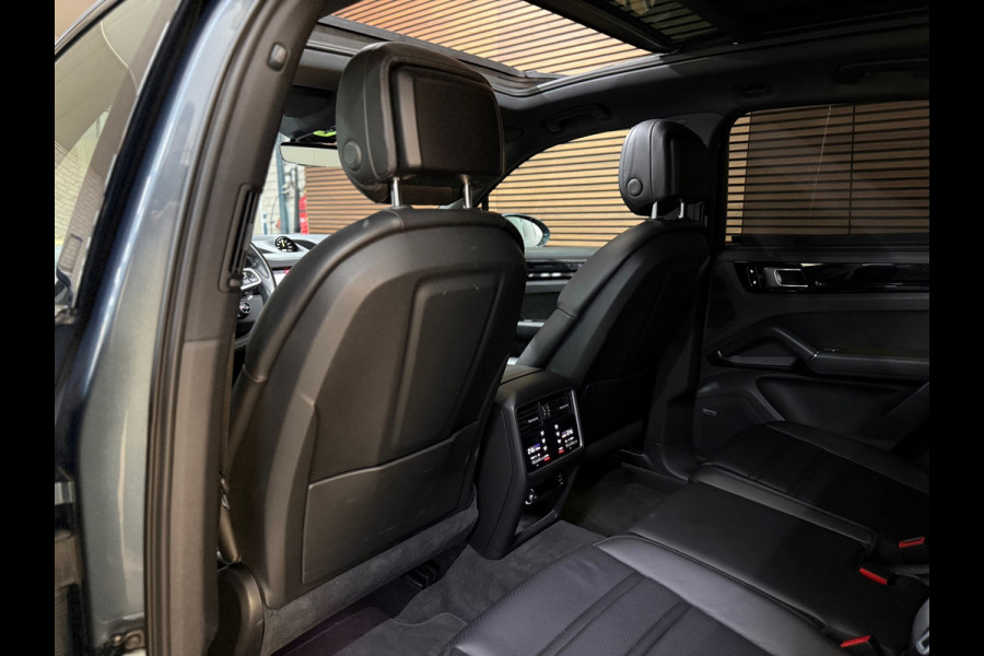 Porsche Cayenne 3.0 E-Hybrid | Full Option | Vierwielbesturing | PANO | PDLS+ | BOSE | PASM | ComfortPakket | Soft Close |Trekhaak