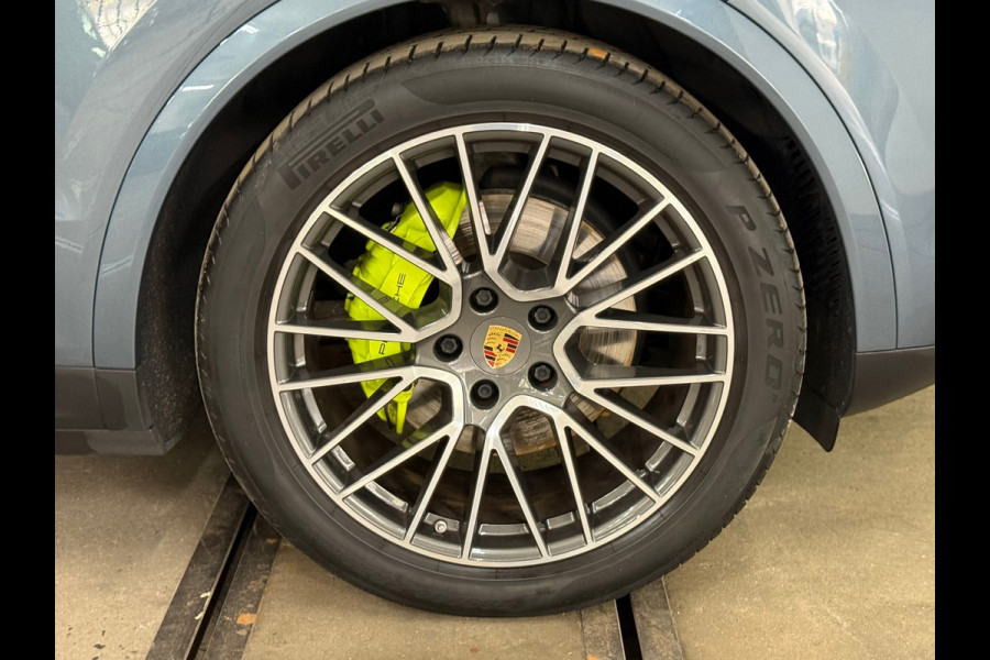 Porsche Cayenne 3.0 E-Hybrid | Full Option | Vierwielbesturing | PANO | PDLS+ | BOSE | PASM | ComfortPakket | Soft Close |Trekhaak