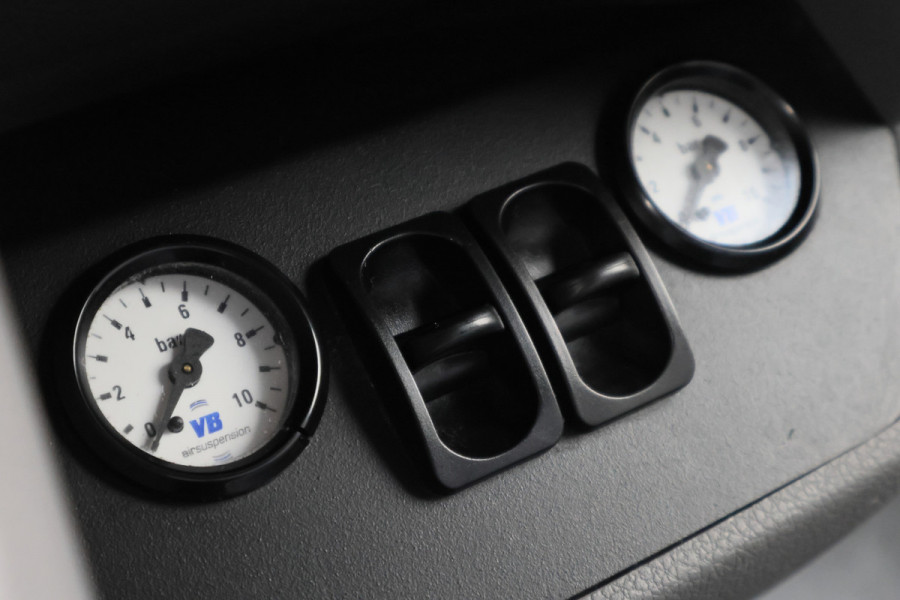 Volkswagen Crafter 35 2.0 TDI L3H2