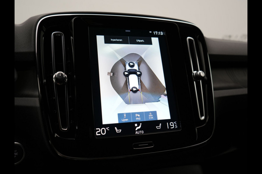 Volvo XC40 T4 Ultimate Bright PHEV 211pk Dealer O.H. | Adaptive Cruise | 360 Camera | Harman / Kardon | Alcantara Sportstoelen Memory | Apple Carplay | Stuur Verwarmd | Blis | Keyless | Navigatie | DAB | Plug In Hybrid |