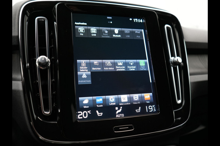 Volvo XC40 T4 Ultimate Bright PHEV 211pk Dealer O.H. | Adaptive Cruise | 360 Camera | Harman / Kardon | Alcantara Sportstoelen Memory | Apple Carplay | Stuur Verwarmd | Blis | Keyless | Navigatie | DAB | Plug In Hybrid |