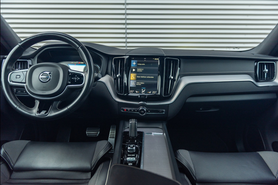 Volvo XC60 T8 Aut. R-Design Leder Parkeercamera Stoelverwarming 390pk