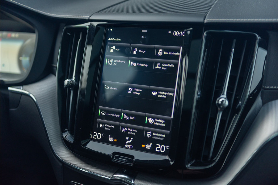 Volvo XC60 T8 Aut. R-Design Leder Parkeercamera Stoelverwarming 390pk