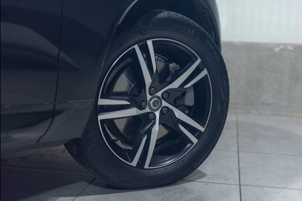 Volvo XC60 T8 Aut. R-Design Leder Parkeercamera Stoelverwarming 390pk