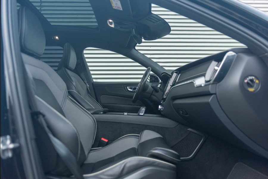 Volvo XC60 T8 Aut. R-Design Leder Parkeercamera Stoelverwarming 390pk