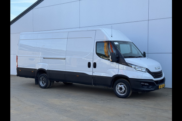 Iveco Daily 35C14 2.3 L3H2 Dubbellucht Airco Cruise Control Trekhaak Luchtgeveerde Stoel