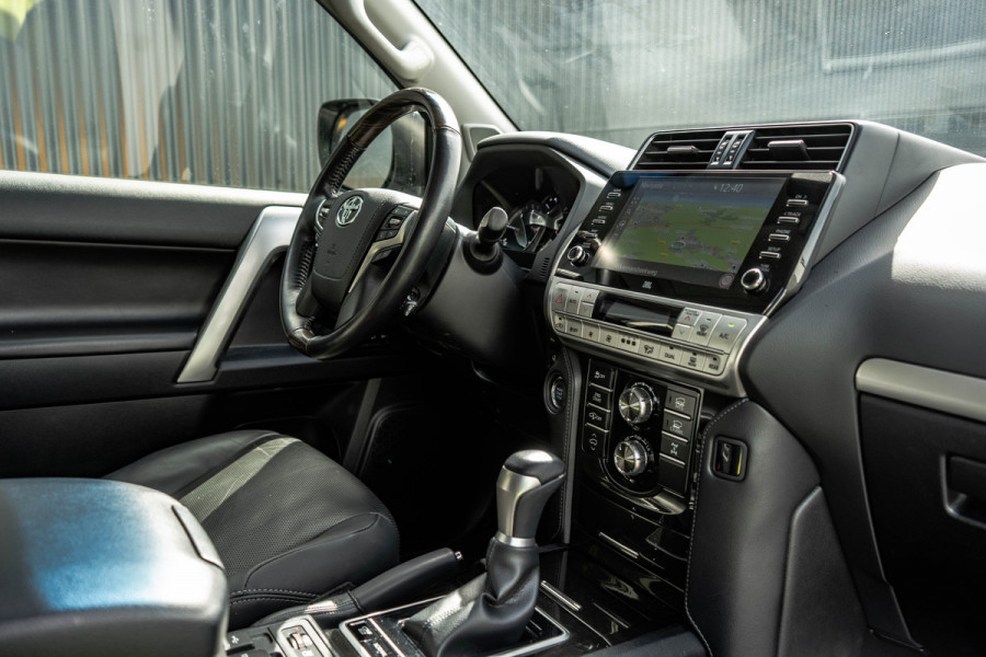 Toyota Land Cruiser 2.8D-4D | 204 PK | 4X4 | Vol Opties | Automaat | Luchtvering | 360° camera | Adapt.Cruise | Stoelverw. & -koeling | LED