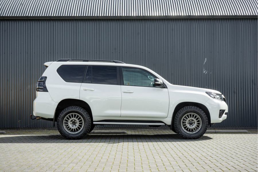 Toyota Land Cruiser 2.8D-4D | 204 PK | 4X4 | Vol Opties | Automaat | Luchtvering | 360° camera | Adapt.Cruise | Stoelverw. & -koeling | LED