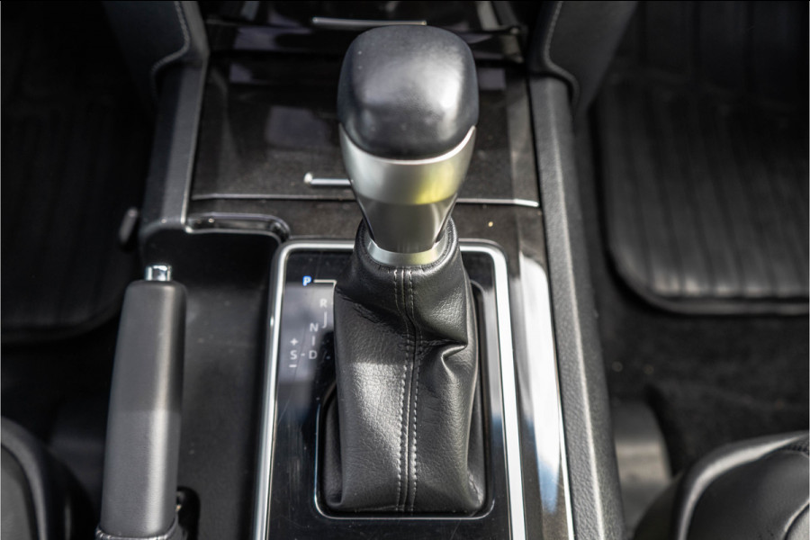 Toyota Land Cruiser 2.8D-4D | 204 PK | 4X4 | Vol Opties | Automaat | Luchtvering | 360° camera | Adapt.Cruise | Stoelverw. & -koeling | LED