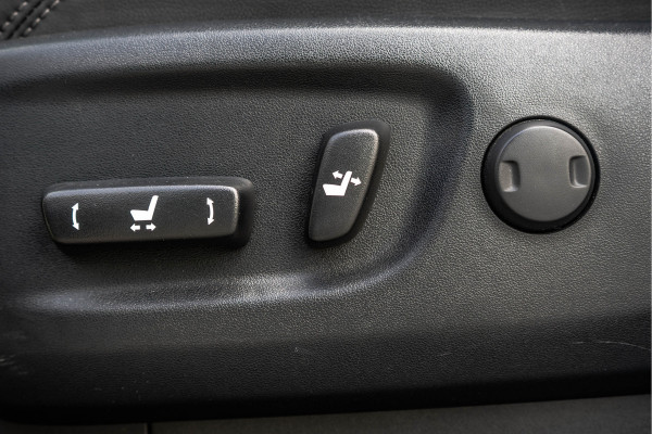 Toyota Land Cruiser 2.8D-4D | 204 PK | 4X4 | Vol Opties | Automaat | Luchtvering | 360° camera | Adapt.Cruise | Stoelverw. & -koeling | LED