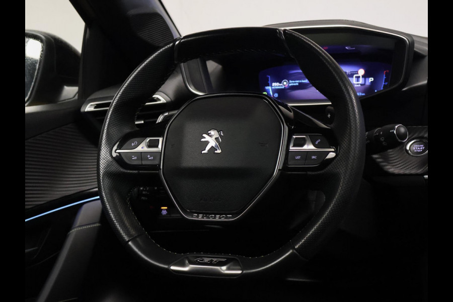 Peugeot 208 1.2 PureTech GT-line Sport (APPLE CARPLAY,NAVI,CAMERA,DIGITAL COCKPIT,CLIMATE,CRUISE,GETINT,SPORTSTOELEN,LM VELGEN)