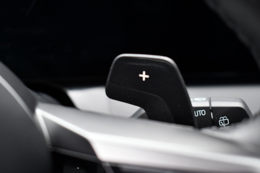 BMW X3 30e xDrive M-Sport Pano ACC 360 H/K HUD 20inch