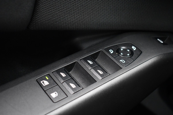 BMW X3 30e xDrive M-Sport Pano ACC 360 H/K HUD 20inch