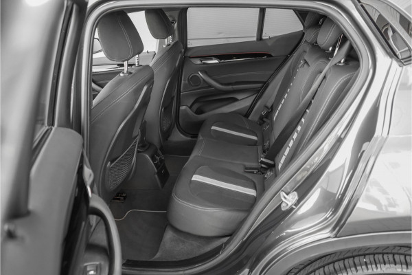 BMW X2 sDrive18i Automaat Sportstoel Stoel & Stuurverw Trekhaak