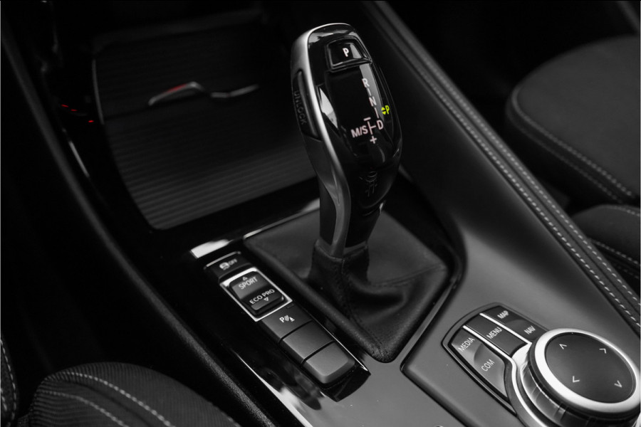 BMW X2 sDrive18i Automaat Sportstoel Stoel & Stuurverw Trekhaak