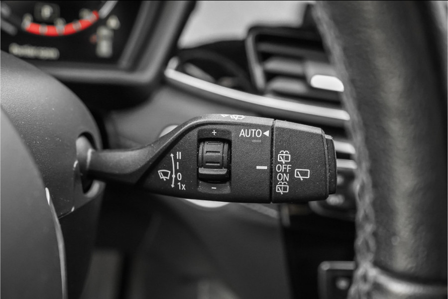 BMW X2 sDrive18i Automaat Sportstoel Stoel & Stuurverw Trekhaak