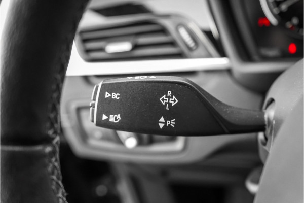 BMW X2 sDrive18i Automaat Sportstoel Stoel & Stuurverw Trekhaak