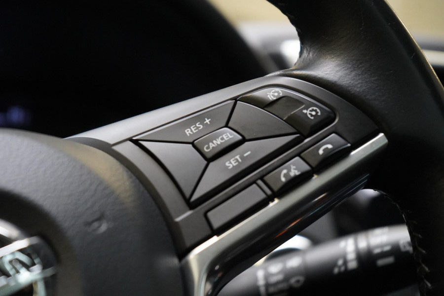 Nissan QASHQAI 1.2 N-Connecta Automaat | Navigatie | 360 camera | Cruise control | Lm velgen | Trekhaak afn.