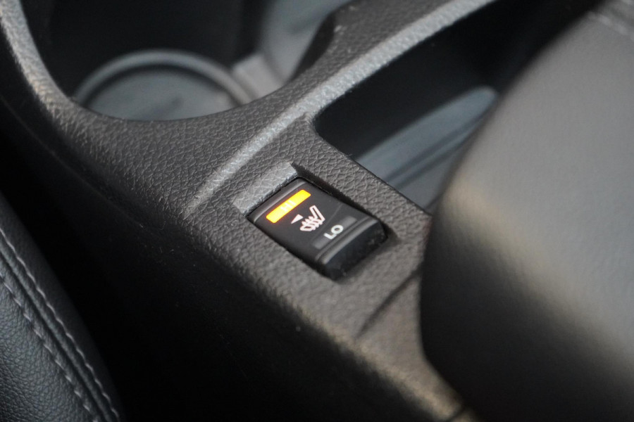 Nissan QASHQAI 1.2 N-Connecta Automaat | Navigatie | 360 camera | Cruise control | Lm velgen | Trekhaak afn.