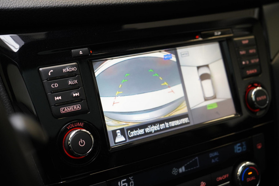 Nissan QASHQAI 1.2 N-Connecta Automaat | Navigatie | 360 camera | Cruise control | Lm velgen | Trekhaak afn.