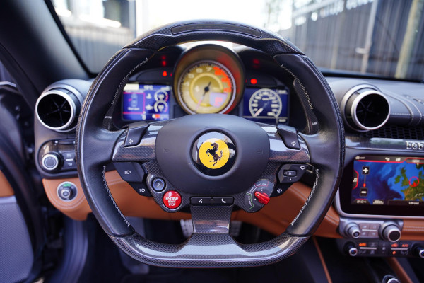 Ferrari Portofino 3.9 V8 HELE / Historical Color / Magneride / Carbon