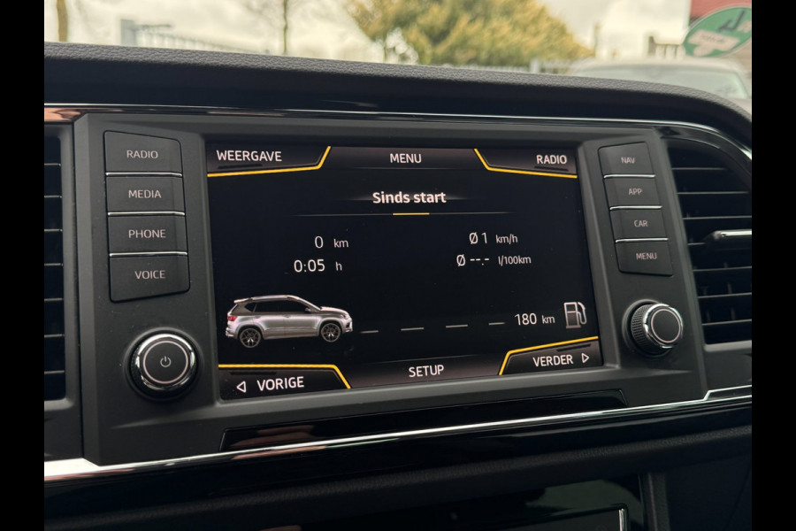 Seat Ateca 1.4 EcoTSI Xcellence CAMERA / PDC / CRUISE / CARPLAY / NAVI / ECC / NL AUTO / GOED ONDERHOUDEN / ALCANTARA / ZWARTE HEM