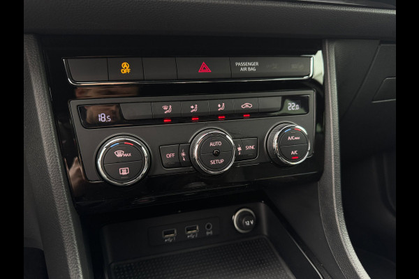 Seat Ateca 1.4 EcoTSI Xcellence CAMERA / PDC / CRUISE / CARPLAY / NAVI / ECC / NL AUTO / GOED ONDERHOUDEN / ALCANTARA / ZWARTE HEM