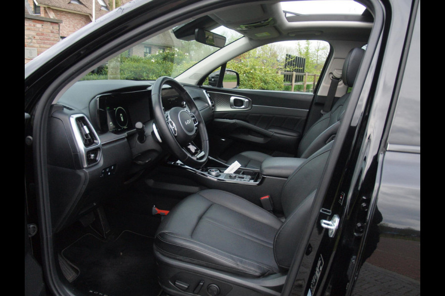 Kia Sorento 1.6 T-GDI Plug-in Hybrid 4WD DynamicPlusLine 7p. | Panoramadak | Camera | Apple Carplay | Cruise Control | BOSE |