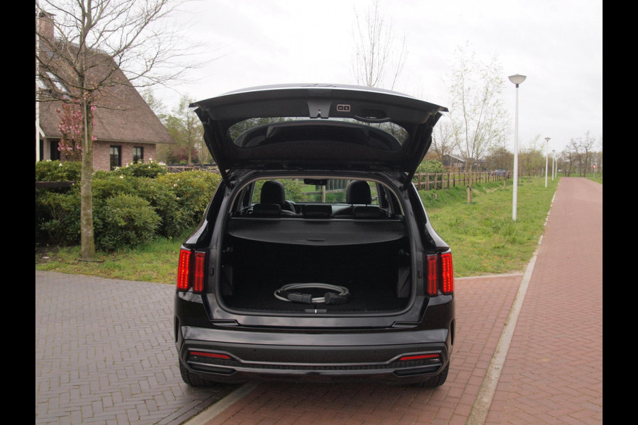 Kia Sorento 1.6 T-GDI Plug-in Hybrid 4WD DynamicPlusLine 7p. | Panoramadak | Camera | Apple Carplay | Cruise Control | BOSE |