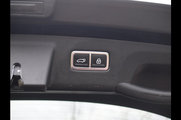 Kia Sorento 1.6 T-GDI Plug-in Hybrid 4WD DynamicPlusLine 7p. | Panoramadak | Camera | Apple Carplay | Cruise Control | BOSE |
