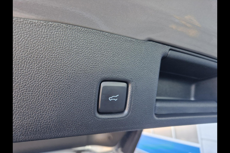 Ford Kuga 2.5 PHEV Active X 243pk | Driver Assist Pack | Tech.Pack | All Season banden | Panoramadak