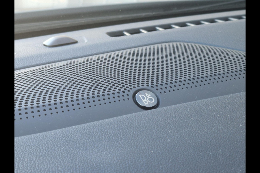 Ford Kuga 2.5 PHEV Active X 243pk | Driver Assist Pack | Tech.Pack | All Season banden | Panoramadak