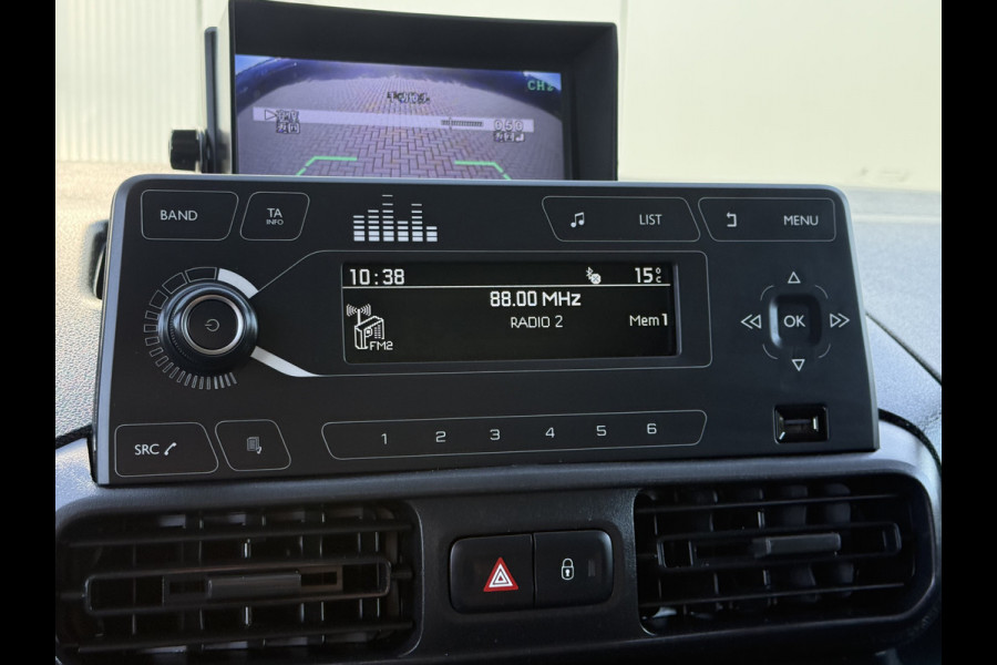 Citroën Berlingo 1.2 PureTech 111 PK / BENZINE / 1e EIG. / BPM VRIJ !! / L1H1 / AIRCO / CAMERA / 6-BAK