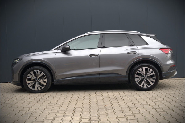 Audi Q4 e-tron 35 Launch edition Advanced 55 kWh | Stoelverwarming | Cruise Control | Navigatie | Apple Carplay | Keyless | Parkeersensoren | RS Seats | Matrix LED | BTW | NAP