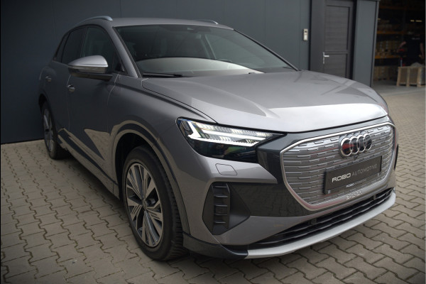 Audi Q4 e-tron 35 Launch edition Advanced 55 kWh | Stoelverwarming | Cruise Control | Navigatie | Apple Carplay | Keyless | Parkeersensoren | RS Seats | Matrix LED | BTW | NAP