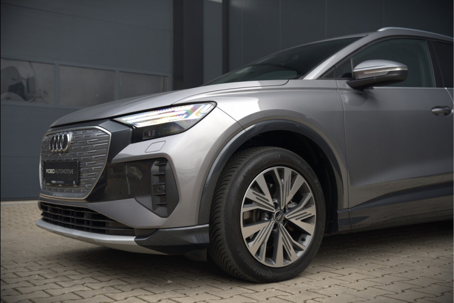 Audi Q4 e-tron 35 Launch edition Advanced 55 kWh | Stoelverwarming | Cruise Control | Navigatie | Apple Carplay | Keyless | Parkeersensoren | RS Seats | Matrix LED | BTW | NAP