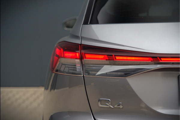 Audi Q4 e-tron 35 Launch edition Advanced 55 kWh | Stoelverwarming | Cruise Control | Navigatie | Apple Carplay | Keyless | Parkeersensoren | RS Seats | Matrix LED | BTW | NAP
