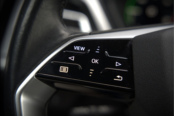 Audi Q4 e-tron 35 Launch edition Advanced 55 kWh | Stoelverwarming | Cruise Control | Navigatie | Apple Carplay | Keyless | Parkeersensoren | RS Seats | Matrix LED | BTW | NAP
